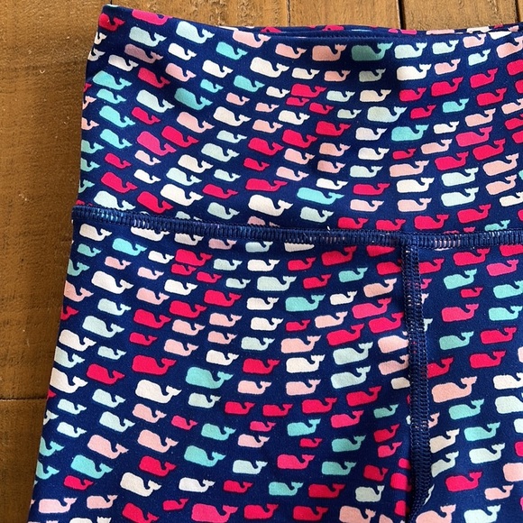 Vineyard vines whale print black performance leggings - Picture 3 of 6